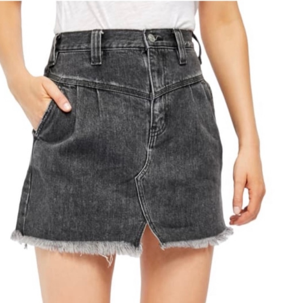 NWT Free People sanded black jean skirt 27 - Picture 1 of 7